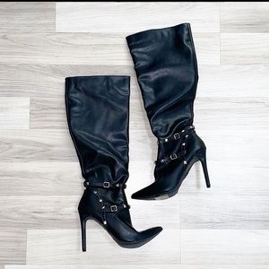 Black knee boots